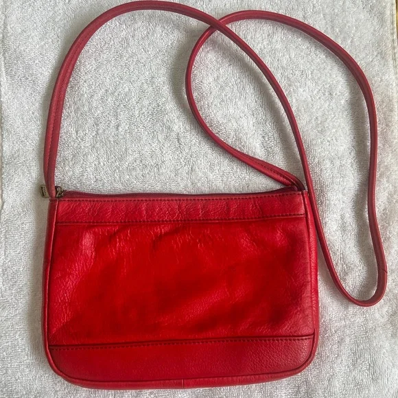 Vintage Fossil Crossbody Cherry red leather zip closure purse as is - Picture 2 of 15